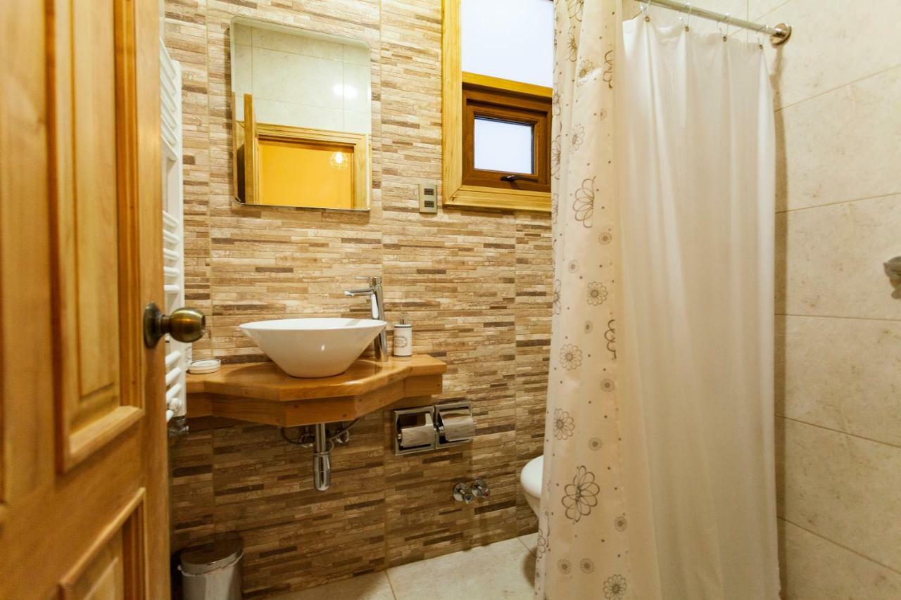 Hostal Boutique Patagonia Mistica Punta Arenas Exteriör bild